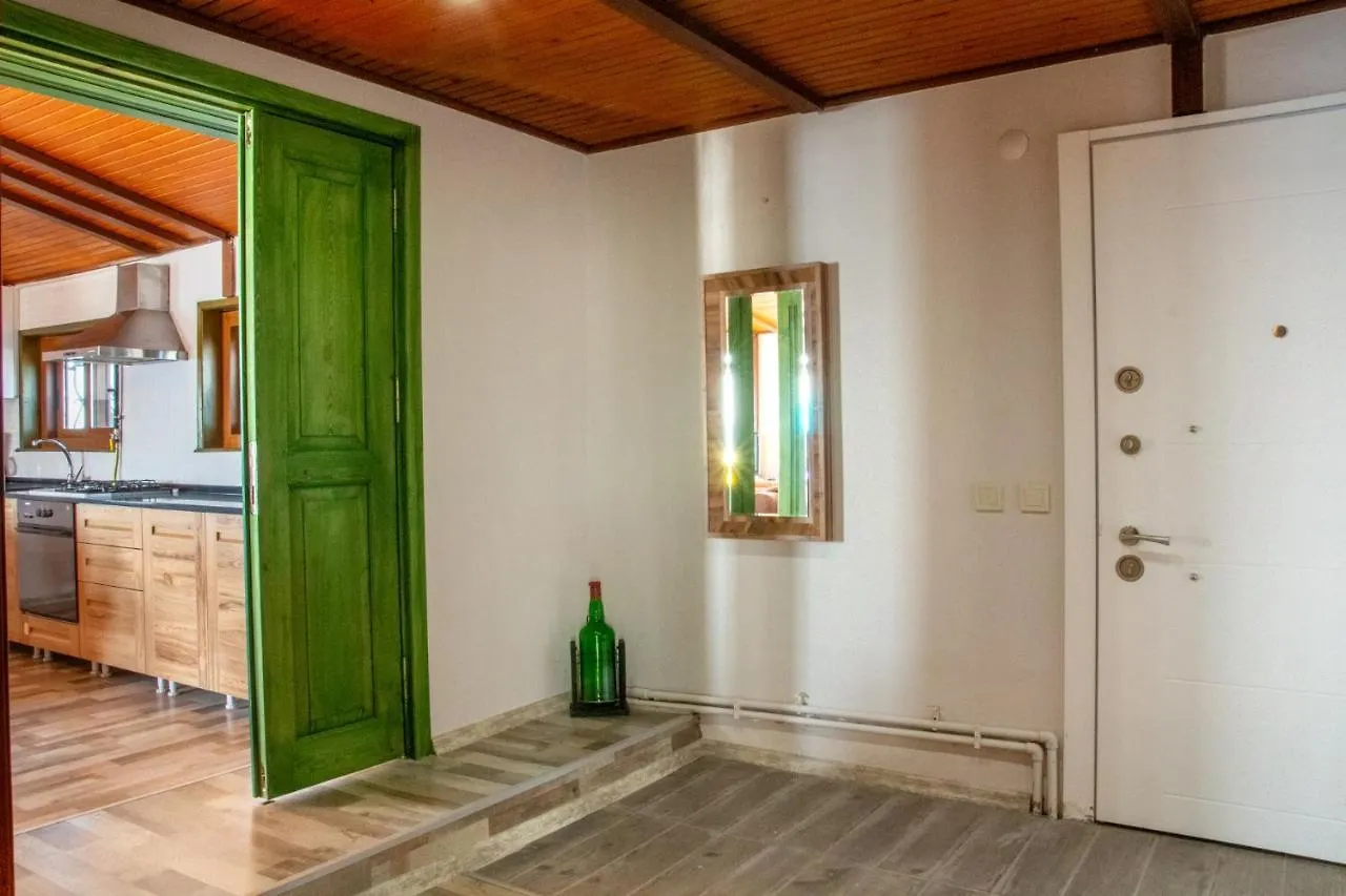 Flat W Fireplace Terrace 3 Min To Beach In Urla İzmir Appartement